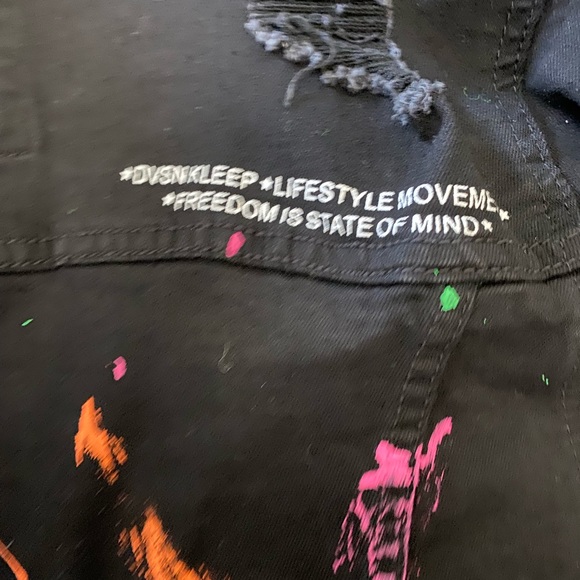 Kleep Jean outfit 🔥LIMITED TIME SALE🔥 - Picture 3 of 3